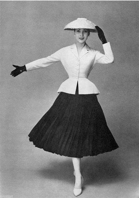 dior craftsmanship|Dior fashion in the 1950s.